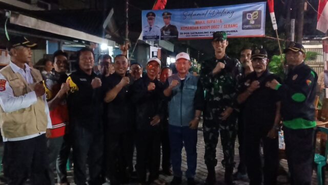 Optimalkan Peran Masyarakat, Dandim Serang dan Wakil Bupati Serang Tinjau Pos Satkamling