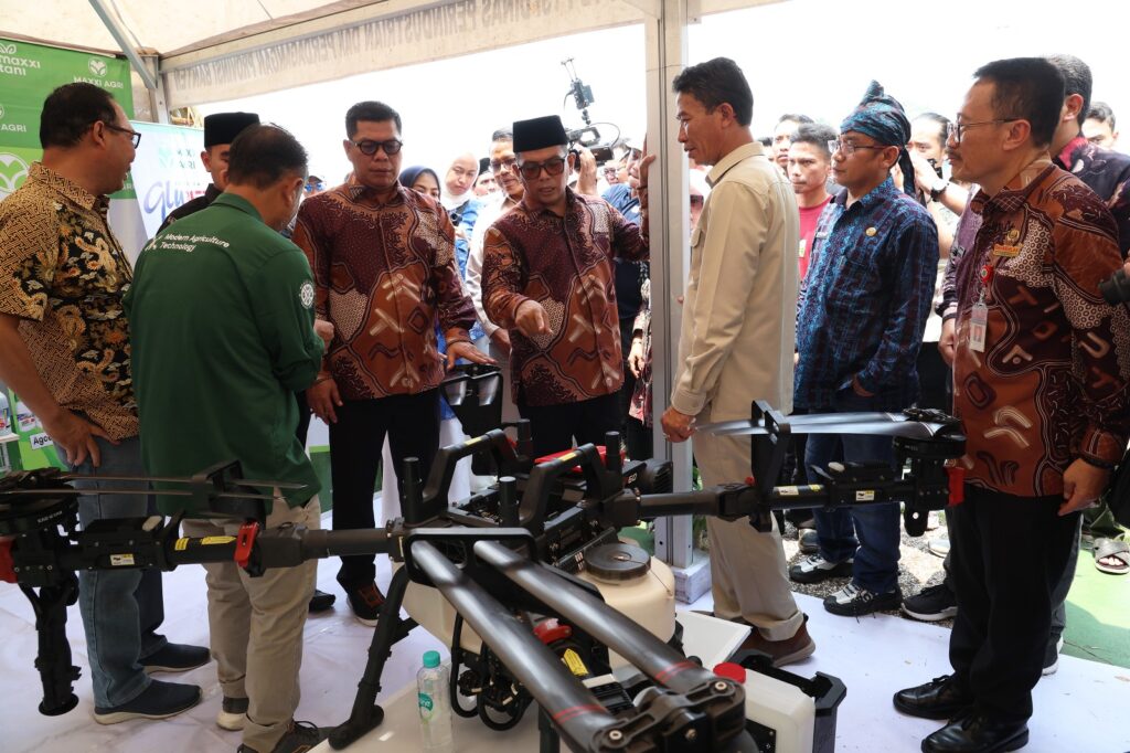 Andra Soni Dorong Inovasi Teknologi untuk Tingkatkan Produktivitas Pertanian