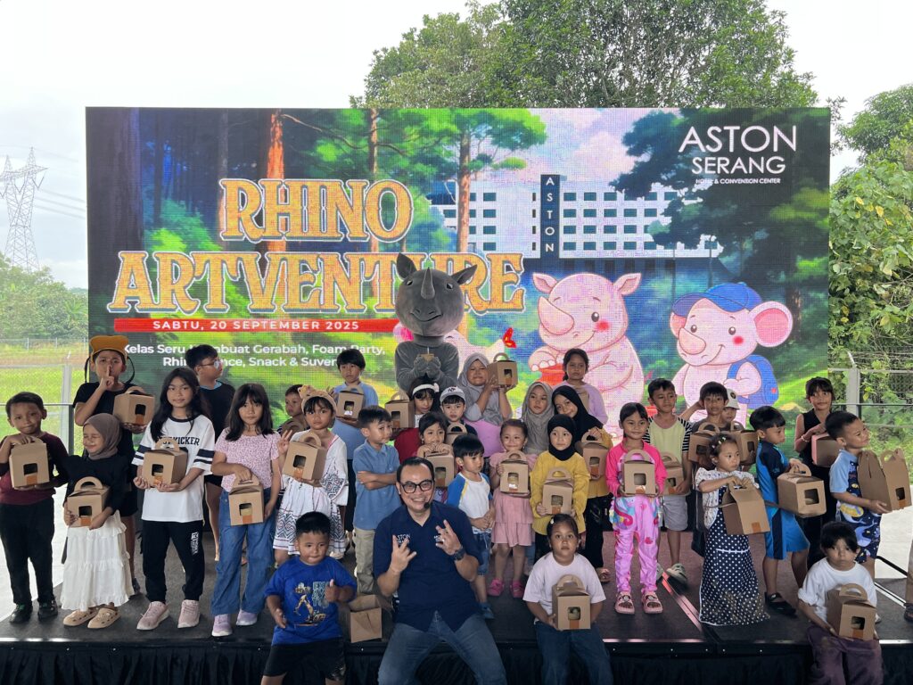 ASTON Hotel Gelar Edukasi Konservasi Badak di Banten