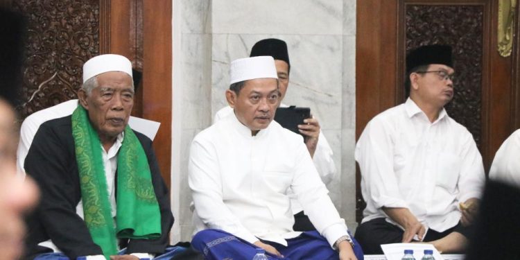 Pemkab Serang Gelar Peringatan Maulid Nabi dan Istighosah Bersama Ulama Pemkab Serang Gelar Peringatan Maulid Nabi dan Istighosah Bersama Ulama