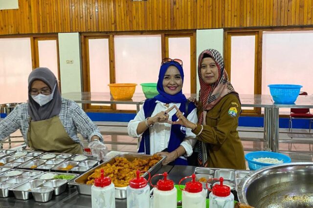 Ketua APJI Banten Apresiasi Menu SPPG At-Thohiriyah, Danramil 0602-07/Waringinkurung Dukung Pengawasan Program