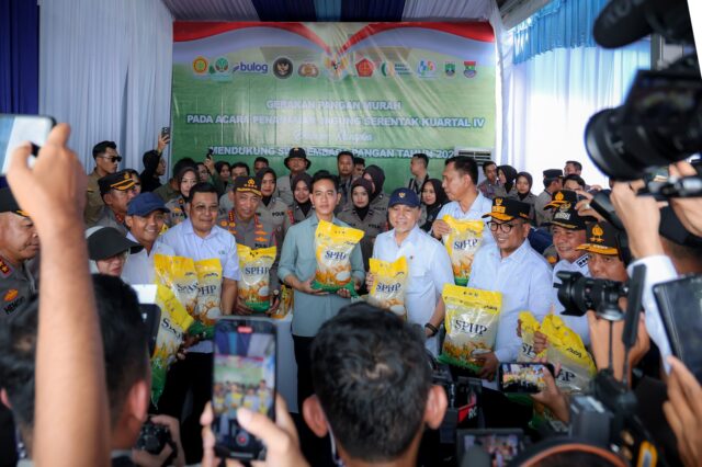 Dampingi Wapres Tanam Jagung, Gubernur Tegaskan Swasembada Pangan Terwujud di Banten