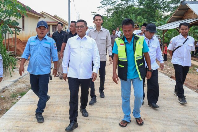 Tinjau Program Pembangunan Permukiman di Lebak, Andra Soni Ingin Infrastruktur Tingkatkan Kesejahteraan