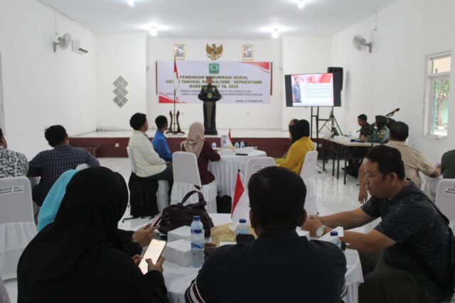 Dari Bayah ke Serang, Amanat Danrem 064/Maulana Yusuf Menggema: TNI, Media, dan Mahasiswa Bersatu Tangkal Radikalisme Dari Bayah ke Serang, Amanat Danrem 064/Maulana Yusuf Menggema: TNI, Media, dan Mahasiswa Bersatu Tangkal Radikalisme