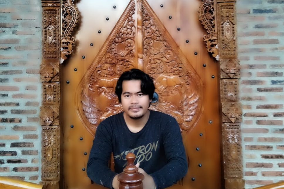Surat Terbuka untuk Jenderal TNI (Purn) Prabowo Subianto dari Ujung Kulon Banten “Menjaga Marwah Pendidikan dari Nepotisme” Surat Terbuka untuk Jenderal TNI (Purn) Prabowo Subianto dari Ujung Kulon Banten “Menjaga Marwah Pendidikan dari Nepotisme”