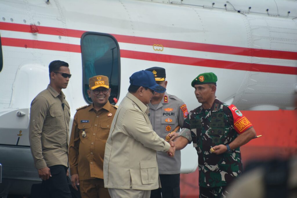 Danrem 064/MY Pimpin Pengamanan VVIP Kunjungan Presiden RI di Cilegon Danrem 064/MY Pimpin Pengamanan VVIP Kunjungan Presiden RI di Cilegon