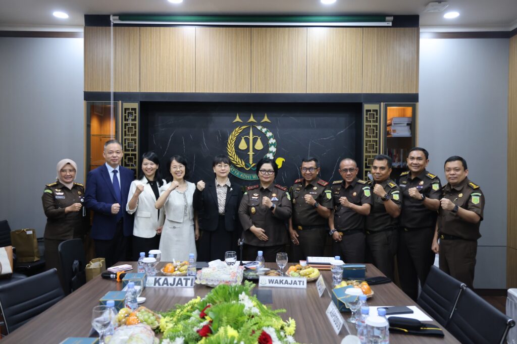 Delegasi Kejaksaan Rakyat Zhejiang Kunjungi Kejati Banten, Bahas Penegakan Hukum dan Restorative Justice Delegasi Kejaksaan Rakyat Zhejiang Kunjungi Kejati Banten, Bahas Penegakan Hukum dan Restorative Justice