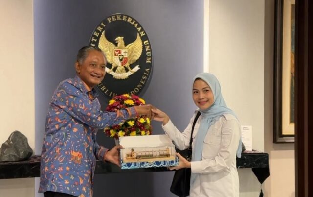 Temui Menteri PU, Bupati Serang Dorong Pelebaran Jalan Bojonegara–Puloampel