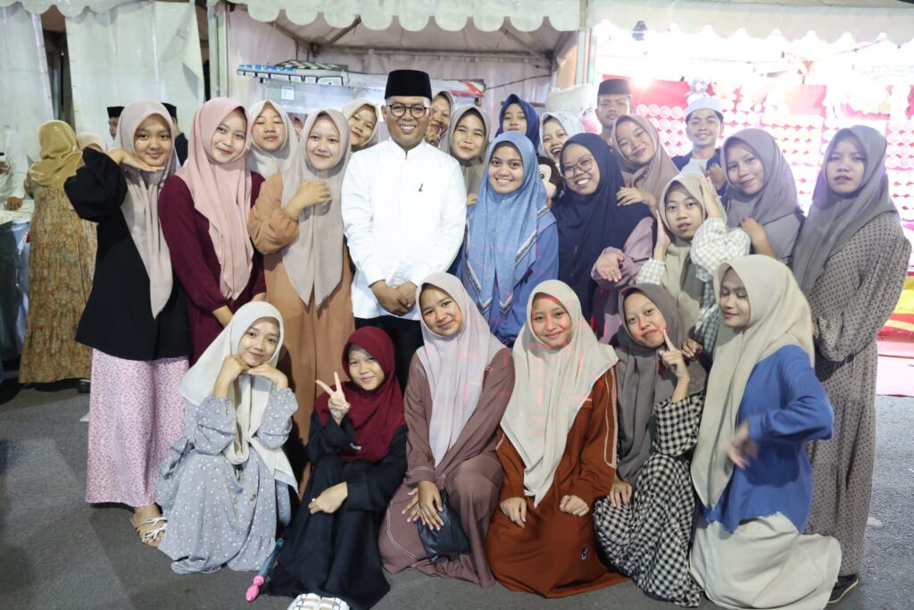 Buka Festival Santri Lebak 2025, Gubernur Andra Soni Tekankan Pemberdayaan SDM dan Sinergi Daerah