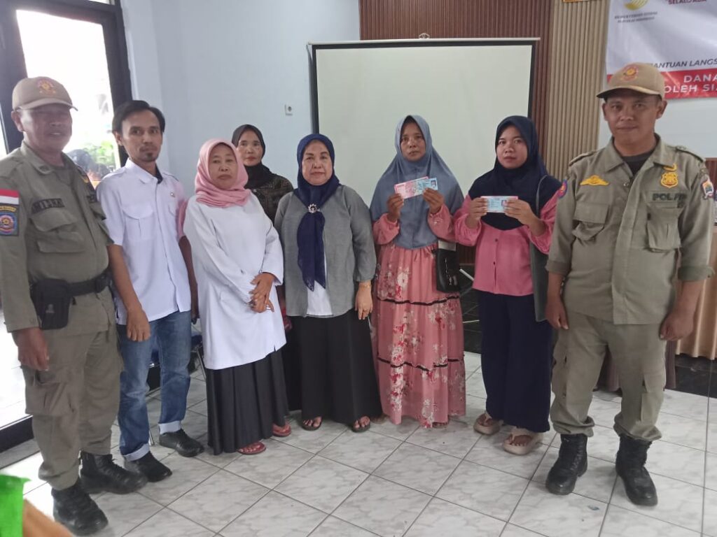 BLT Kesra Cair di Walantaka, 1.389 Warga Terima Bantuan Tiga Bulan Sekaligus