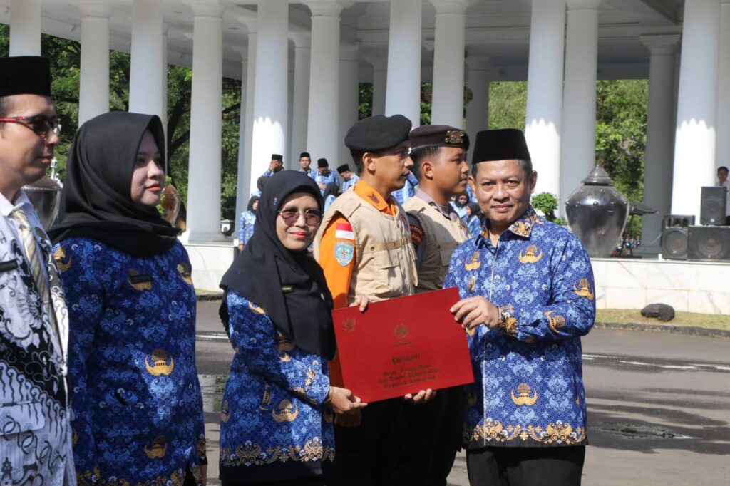 Upacara HUT ke-54, Wabup Serang Ingatkan Korpri harus Empati terhadap Bencana Upacara HUT ke-54, Wabup Serang Ingatkan Korpri harus Empati terhadap Bencana