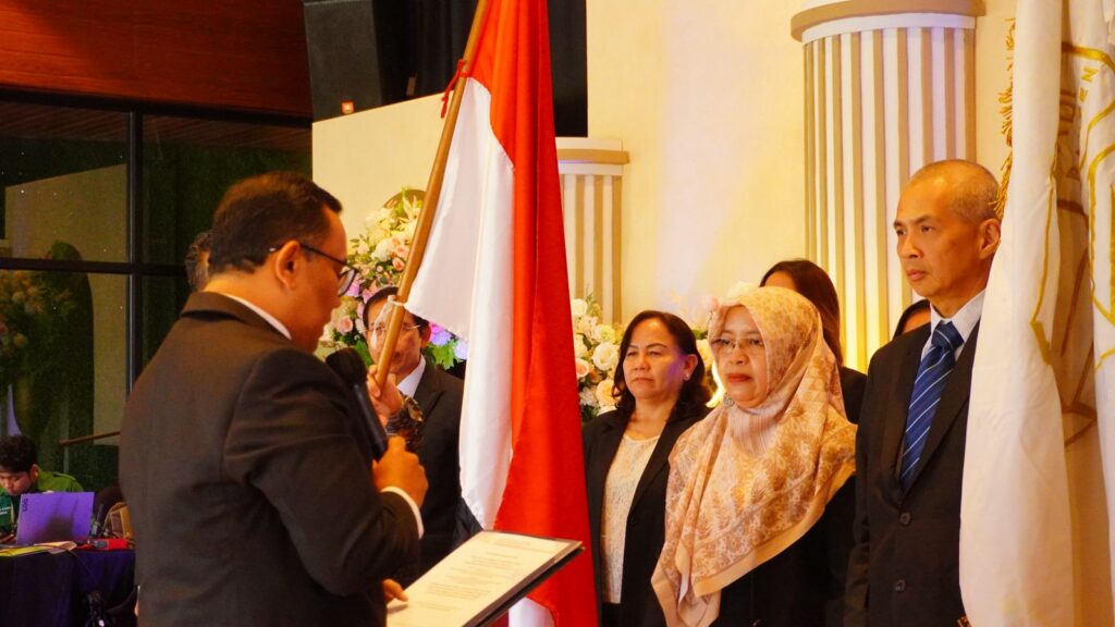 Prof Andriansyah Lantik Pengurus ADI Banten, Tegaskan Profesionalisme Dosen sebagai Mandat Reformasi