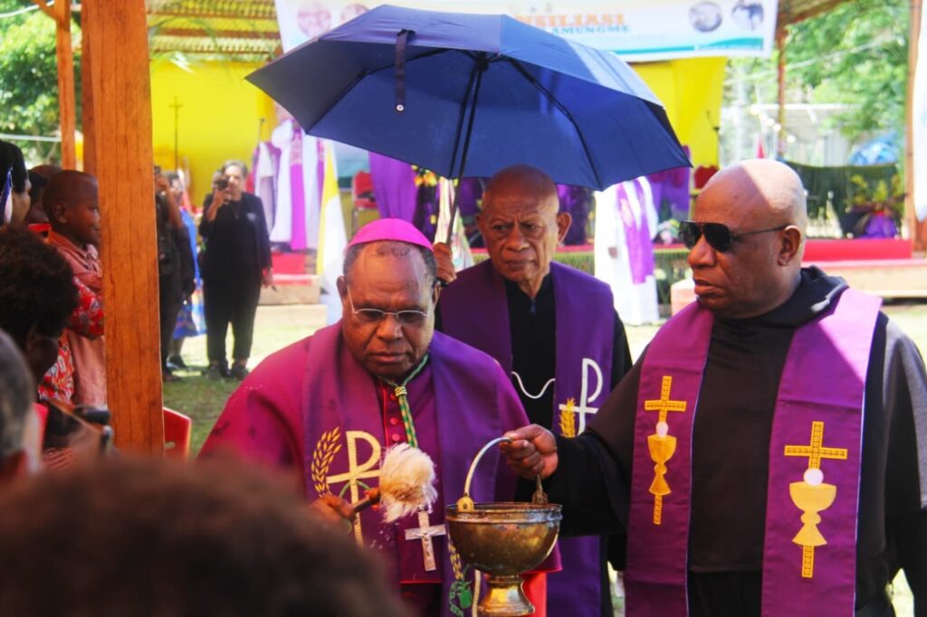 Rekonsiliasi Akbar Suku Amungme di Agimuga