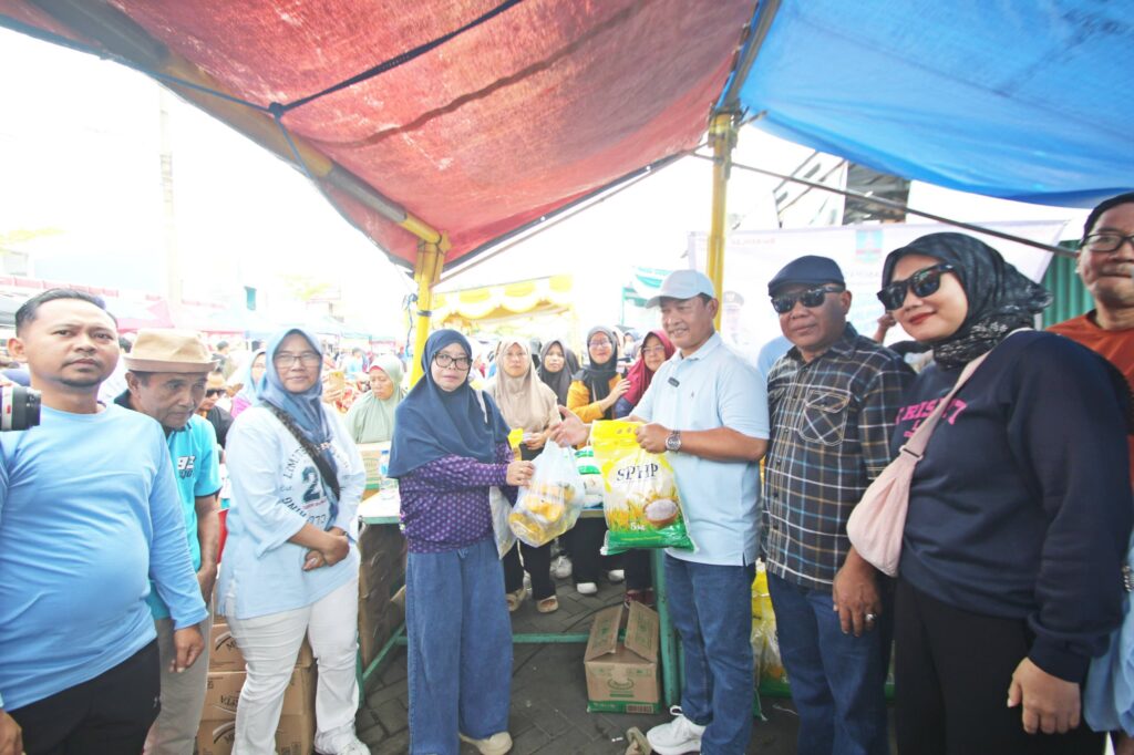 CFD Taman Krakatau Diserbu Warga, Operasi Pasar dan Layanan Adminduk Ramai Didatangi