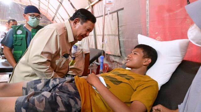 Tinjau Dampak Banjir, Presiden Prabowo Kunjungi Warga Terdampak di Aceh Tamiang