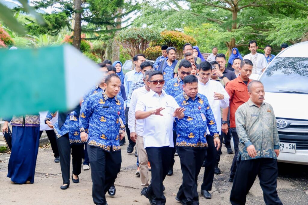 Tinjau CMBBS, Andra Soni Siap Tingkatkan Kualitas Daya Saing dan Keunggulan Sekolah