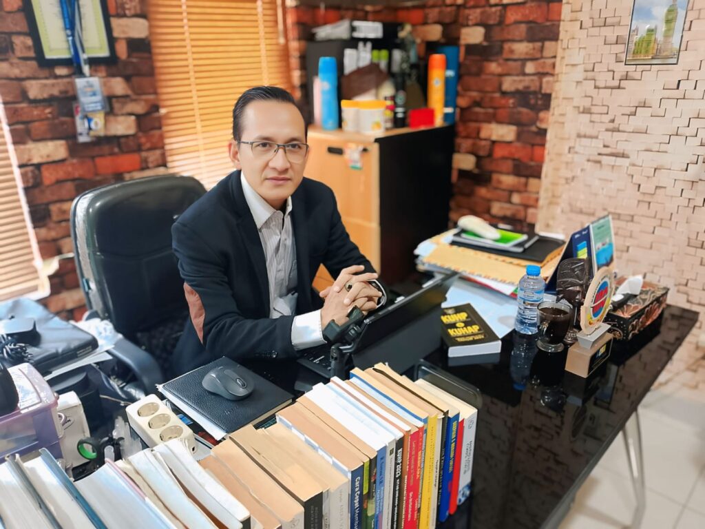 Curat Berkedok Satgas? Raibnya Timah di Smelter Sitaan Negara Uji Nyali Negara Menegakkan Hukum Curat Berkedok Satgas? Raibnya Timah di Smelter Sitaan Negara Uji Nyali Negara Menegakkan Hukum