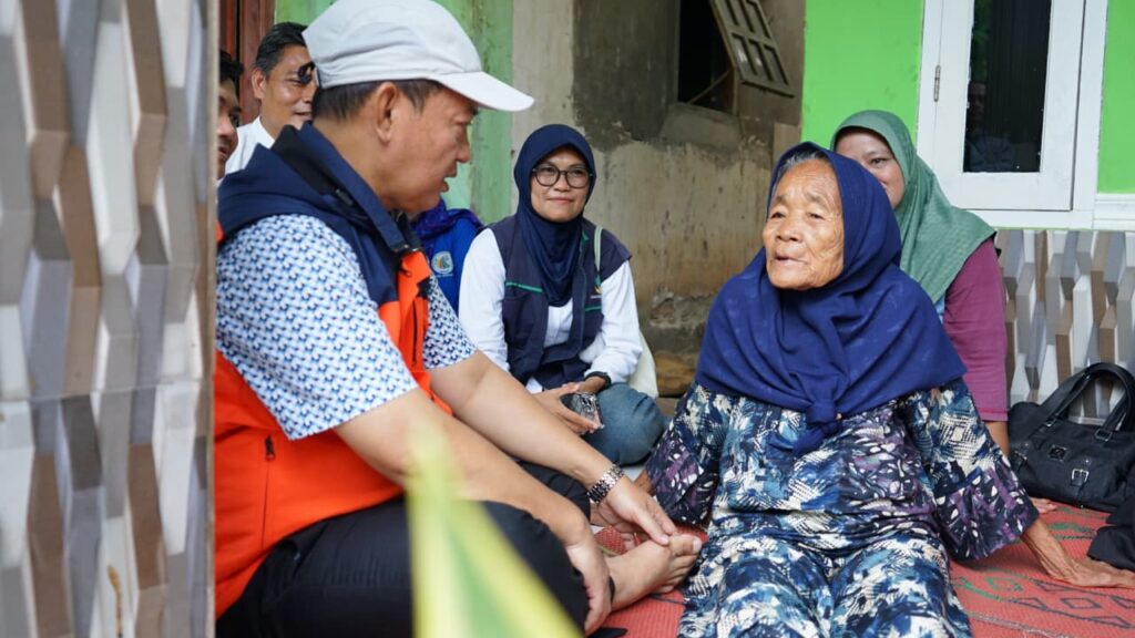Respons Cepat Pemkab Serang, Nenek Jamsinah Direlokasi Demi Keselamatan