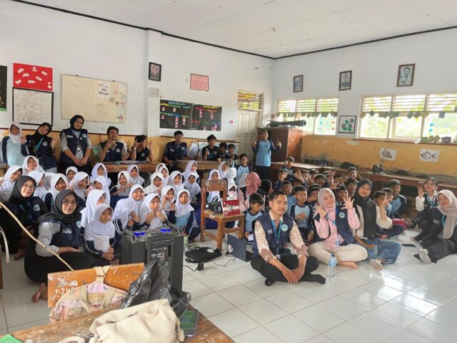 Mahasiswa KKM UNTIRTA Kelompok 17 Desa Cibodas Berikan Edukasi Anti Perundungan di SDN 2 Cibodas