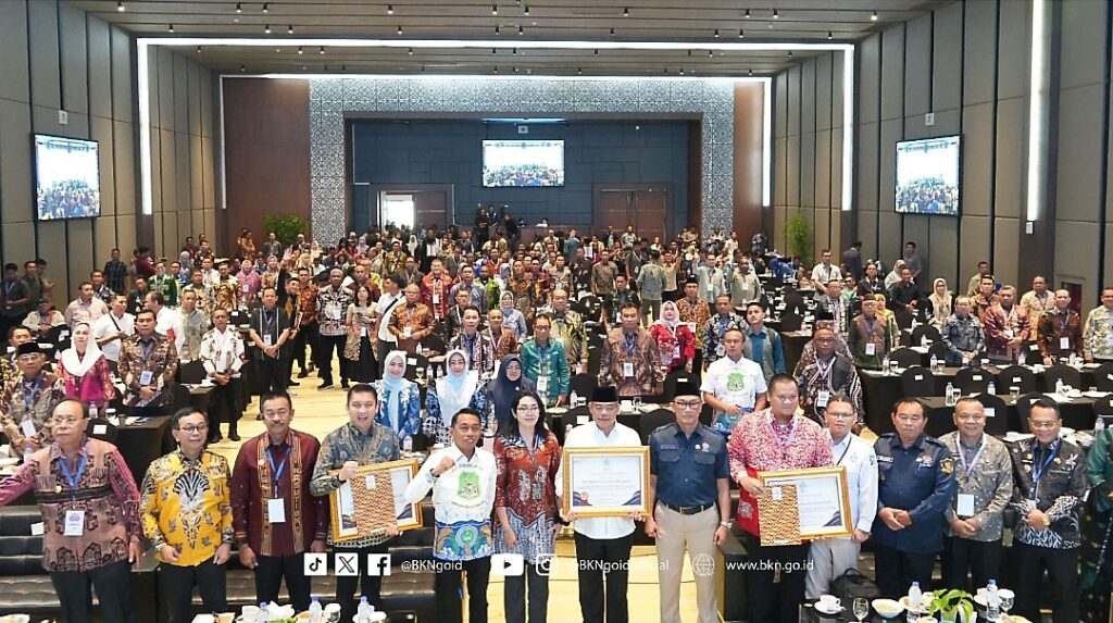 BKN Pastikan Promosi dan Mutasi ASN Lebih Cepat dan Mempermudah Kepala Daerah BKN Pastikan Promosi dan Mutasi ASN Lebih Cepat dan Mempermudah Kepala Daerah