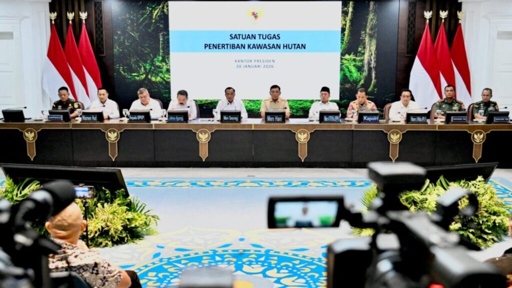 Presiden Prabowo Cabut Izin 28 Perusahaan, Tegaskan Penertiban Kawasan Hutan Nasional Presiden Prabowo Cabut Izin 28 Perusahaan, Tegaskan Penertiban Kawasan Hutan Nasional