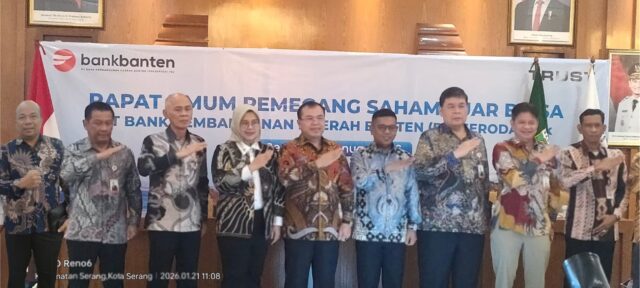 Hadiri RUPSLB Bank Banten, Ketua SMSI Banten Lesman Bangun Dukung Penguatan Ekonomi Daerah