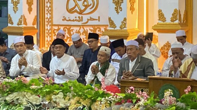 Kepala Desa Sindangheula Hadiri Istighozah Milad ke-29 Ponpes Al-Chikmatul Muballigoh