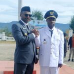 Bupati Paniai Lantik Kepala Distrik Topiyai