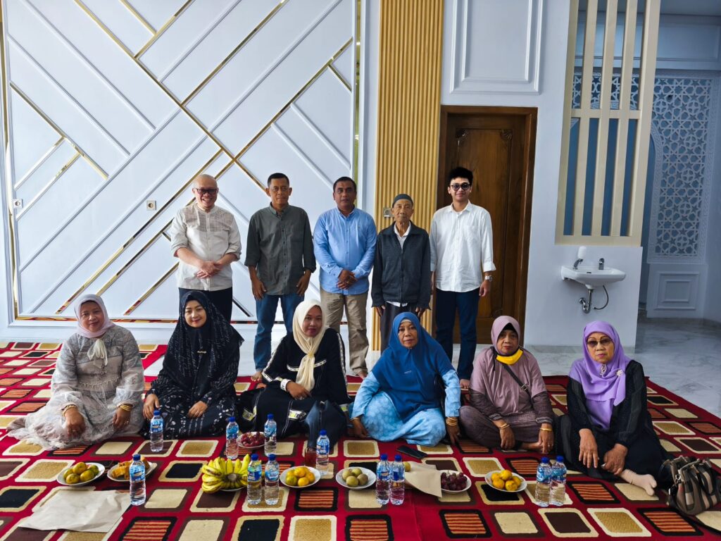 Reuni Alumni Haji Gaido Travel Perkuat Silaturahim dan Ekonomi Syari’ah