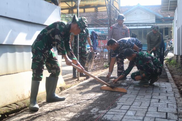 TMMD 127, Bangun Jalan Lingkungan Akses TPU di Cikeusal