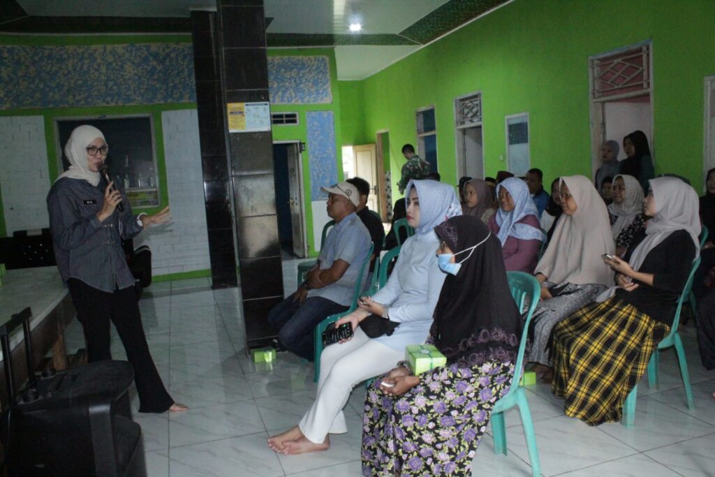 Satgas TMMD 127 Kodim Serang Gelar Penyuluhan Kesehatan di Cikeusal