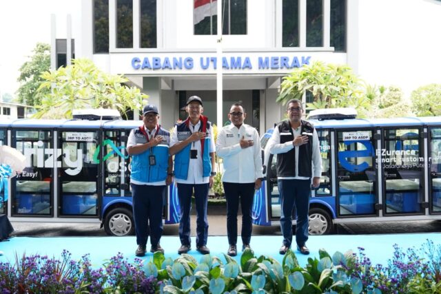 Sambut Angkutan Lebaran, ASDP Tambah Life Jacket dan Operasikan Bus Listrik di Merak