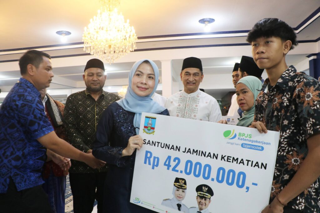 Bupati Serang : Kolaborasi dengan Pemprov Banten Kunci Kesejahteraan Warga Bupati Serang : Kolaborasi dengan Pemprov Banten Kunci Kesejahteraan Warga