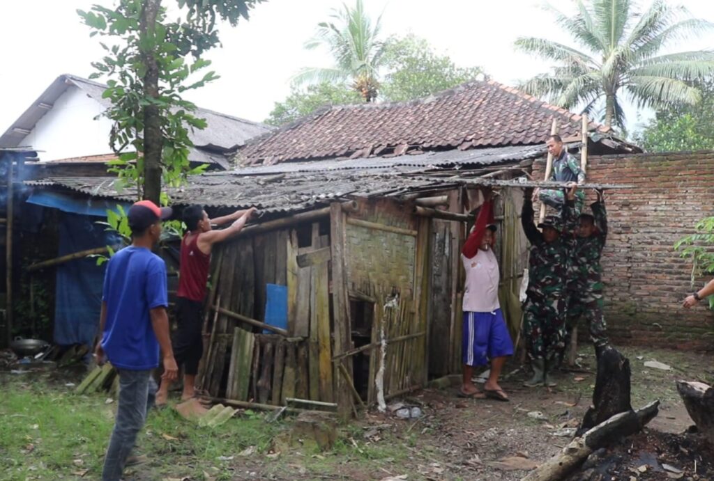 Menjelang TMMD, Kodim Serang Mulai Benahi Rutilahu di Sukamenak