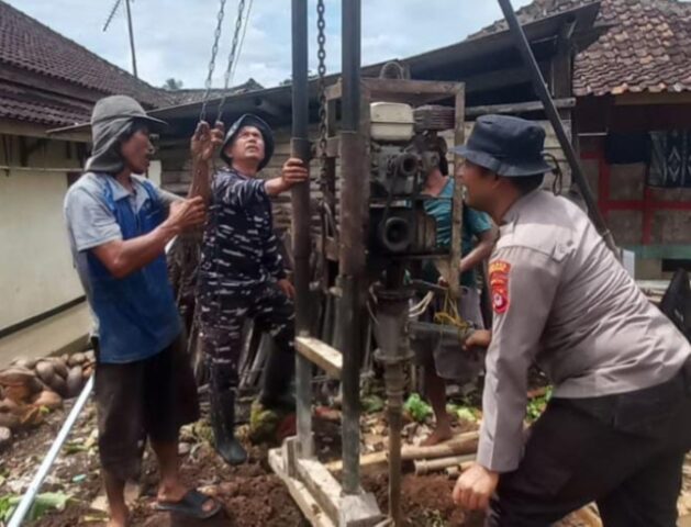 Sumur Bor TMMD 127 Akhiri Krisis Air Santri Ponpes Al-Ikhlas