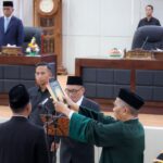 Hadiri Paripurna PAW, Andra Soni Tekankan Peran Strategis DPRD dan Pemda