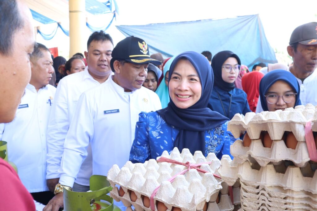 Dibuka Bupati Serang Ratu Zakiyah, Warga Lebak wangi Serbu Bazar Ramadan