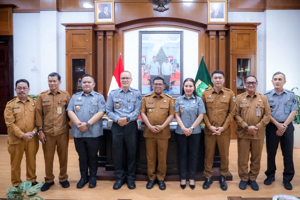 Banten Siap Jadi Tuan Rumah Peresmian Nasional Posbankum oleh Presiden Prabowo Banten Siap Jadi Tuan Rumah Peresmian Nasional Posbankum oleh Presiden Prabowo