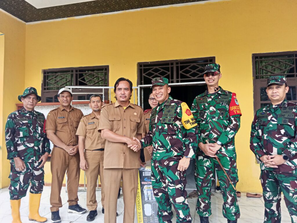 Wa Asops Kasad Evaluasi TMMD ke-127 Kodim 0602/Serang di Cikeusal Wa Asops Kasad Evaluasi TMMD ke-127 Kodim 0602/Serang di Cikeusal