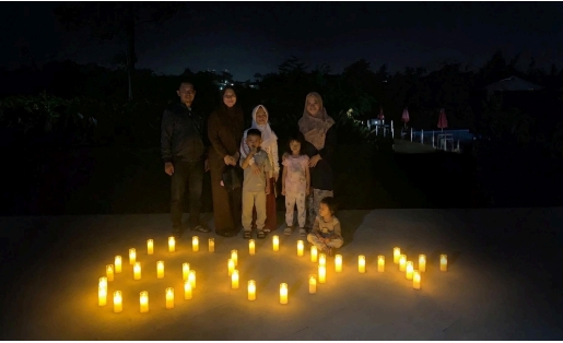 Aston Serang Ikut Earth Hour 2026, Ajak Tamu dan Staf Hemat Energi