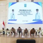 Wabup Serang Buka Pelatihan Security, Ajak Peserta Uji Fisik dengan Push Up