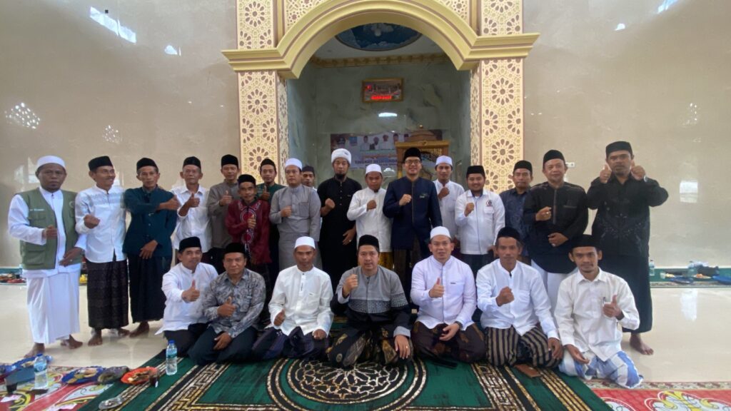 Pengajian Bulanan Desa Sindangheula Pererat Silaturahmi Warga