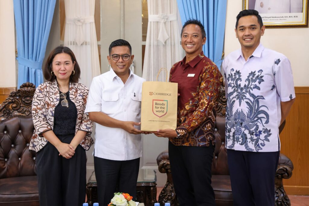 Gubernur Banten Jajaki Kerja Sama dengan Cambridge Indonesia untuk Tingkatkan Mutu Pendidikan