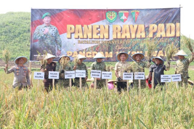 Pangdam Siliwangi Tutup Kunker di Lebak dengan Panen Raya dan Pembinaan Prajurit