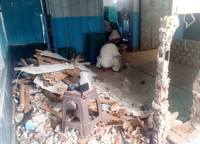 Diduga Minim Sarpras, Parkiran Gunakan Halaman Warga Ipal Dipertanyakan, SPPG Sindanglaya Pagelaran Disoal