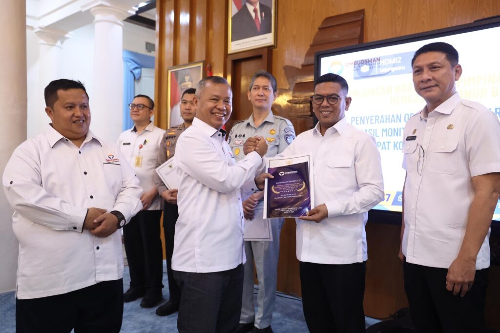 Pemprov Banten Raih Opini Kualitas Tinggi Tanpa Maladministrasi Pemprov Banten Raih Opini Kualitas Tinggi Tanpa Maladministrasi