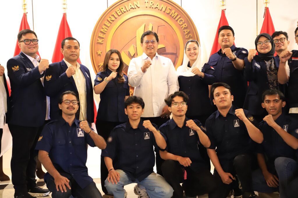 Viva Yoga Siap Jadi Panelis Debat Kandidat Ketum BM PAN Viva Yoga Siap Jadi Panelis Debat Kandidat Ketum BM PAN