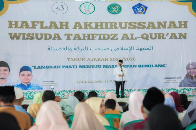 Hadiri Wisuda Santri Shohibul Barokah, Dimyati: Lulusan Pesantren Harus Hebat
