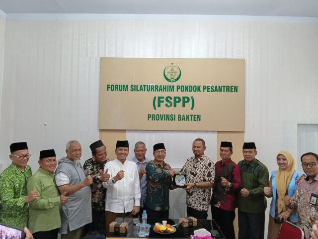 Pesantren Didorong Jadi Garda Depan Gerakan Antikorupsi di Banten‎