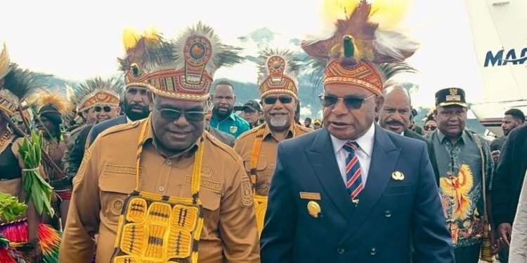 Pemkab Puncak Lepas Calon Penerima Beasiswa Puncak Cerdas 2026‎